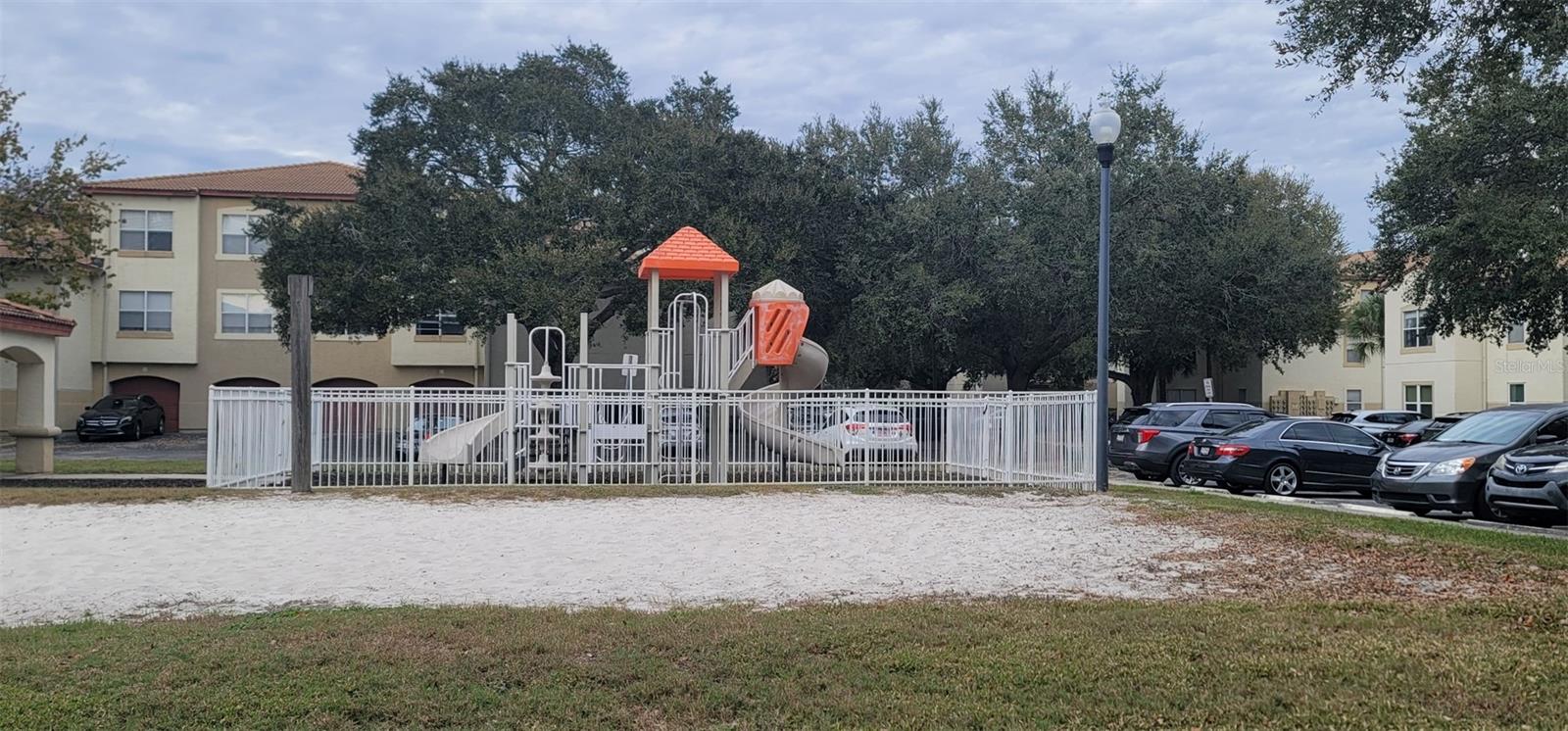 BONA VISTA CONDO - Residential