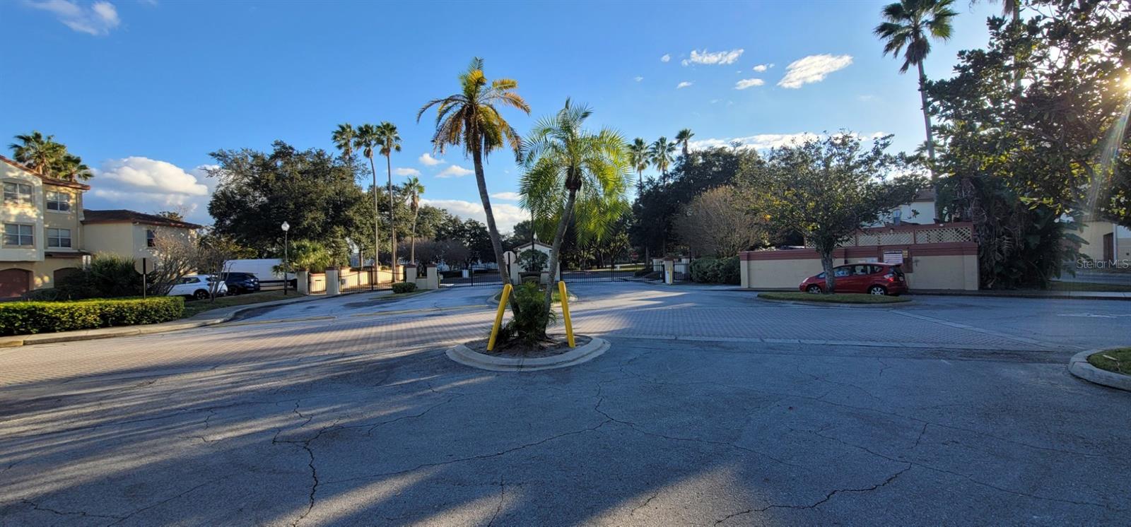 BONA VISTA CONDO - Residential