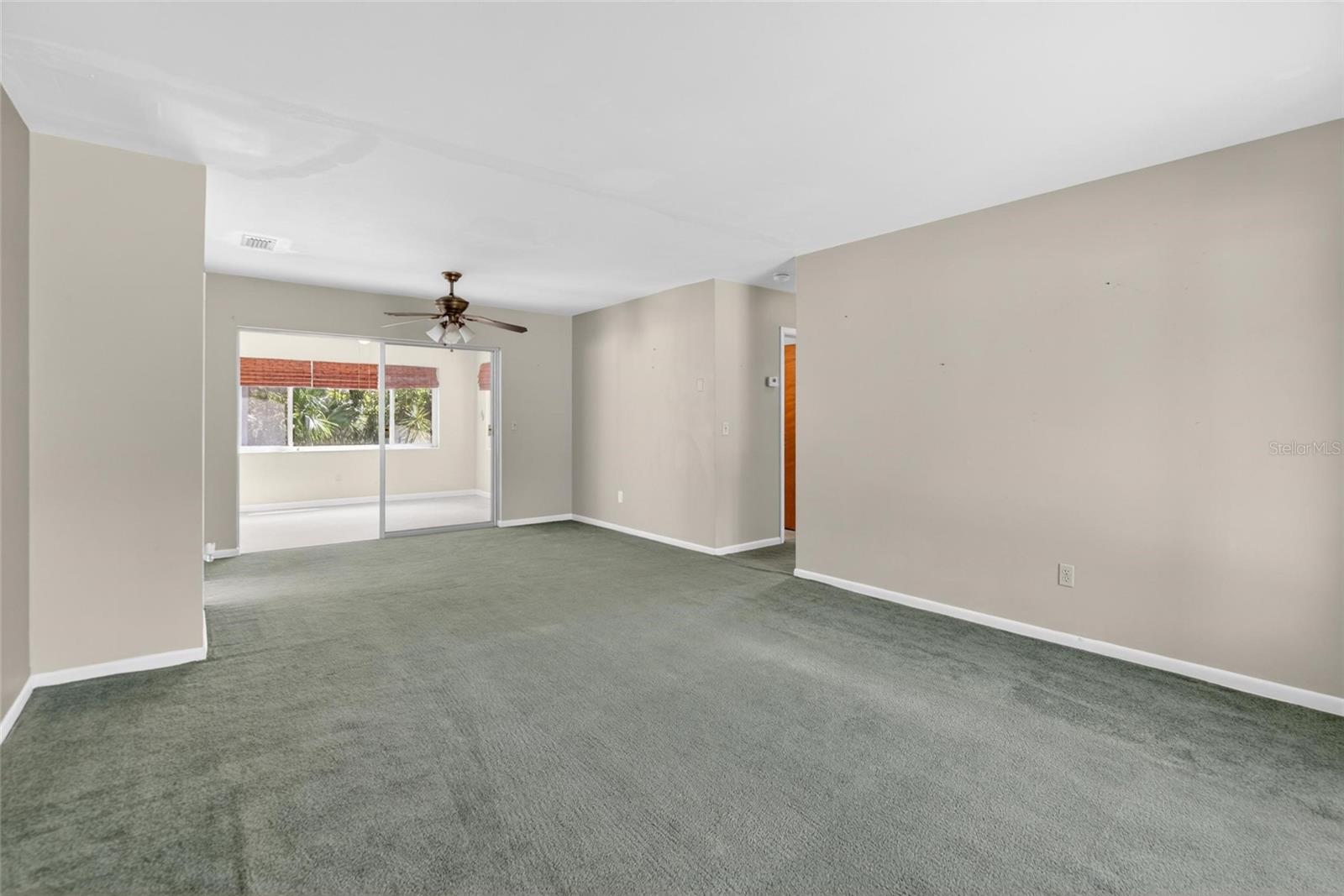 METEOR PLAZA 1ST ADD - Residential