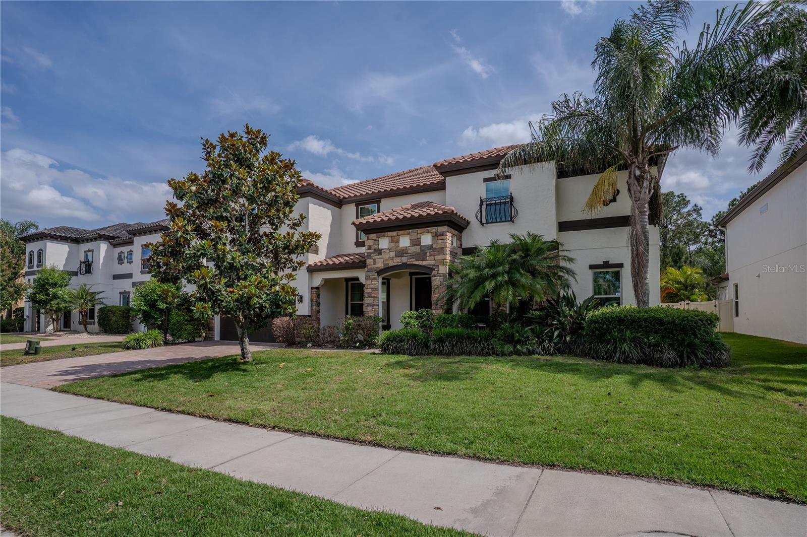 2347 KELBROOK COURT