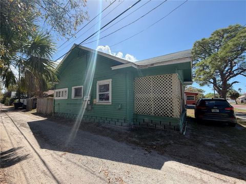 2500 OAKDALE STREET S ST PETERSBURG FL 33705