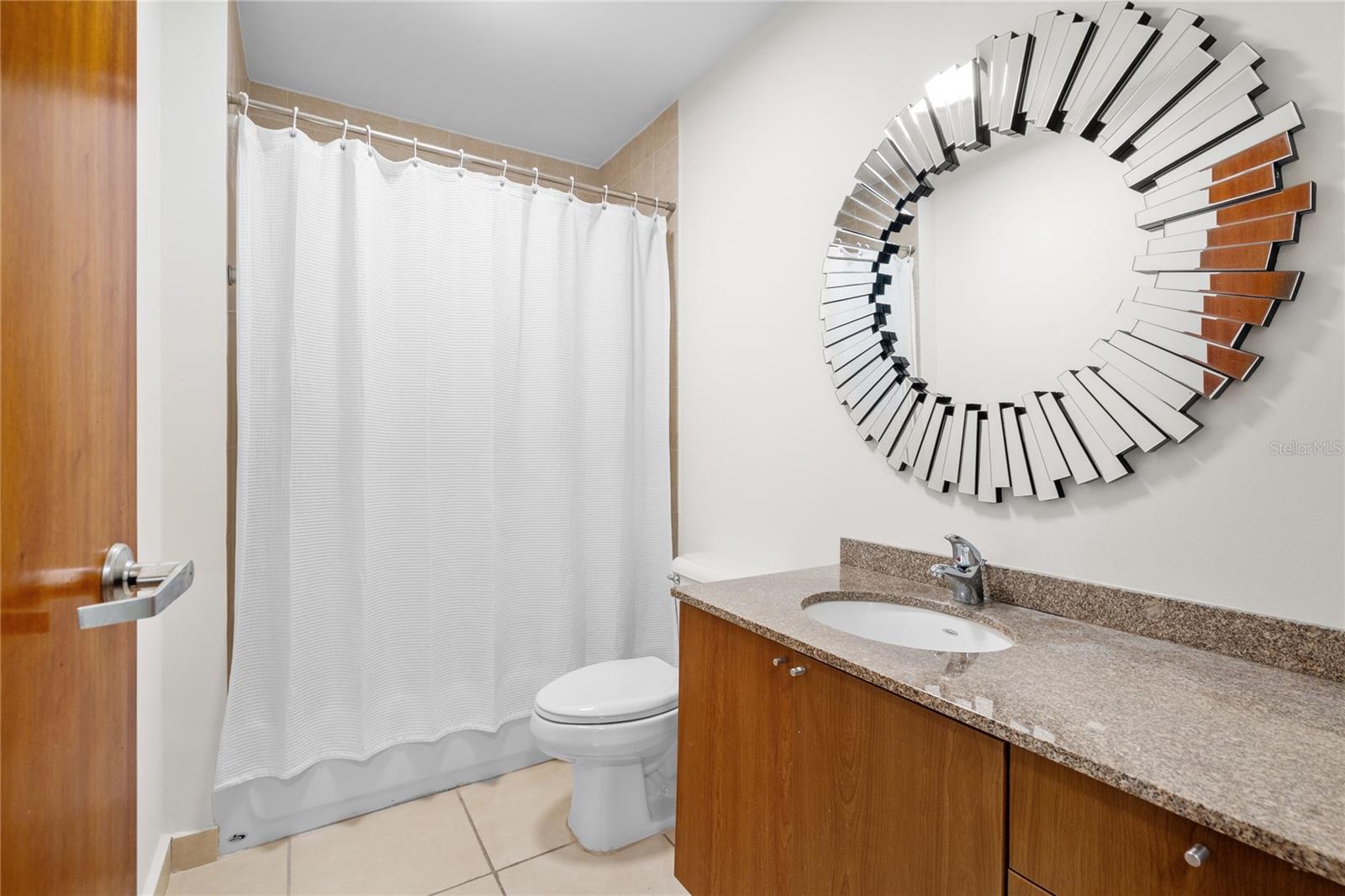 CONDOMINIO GALLERY PLAZA - Residential