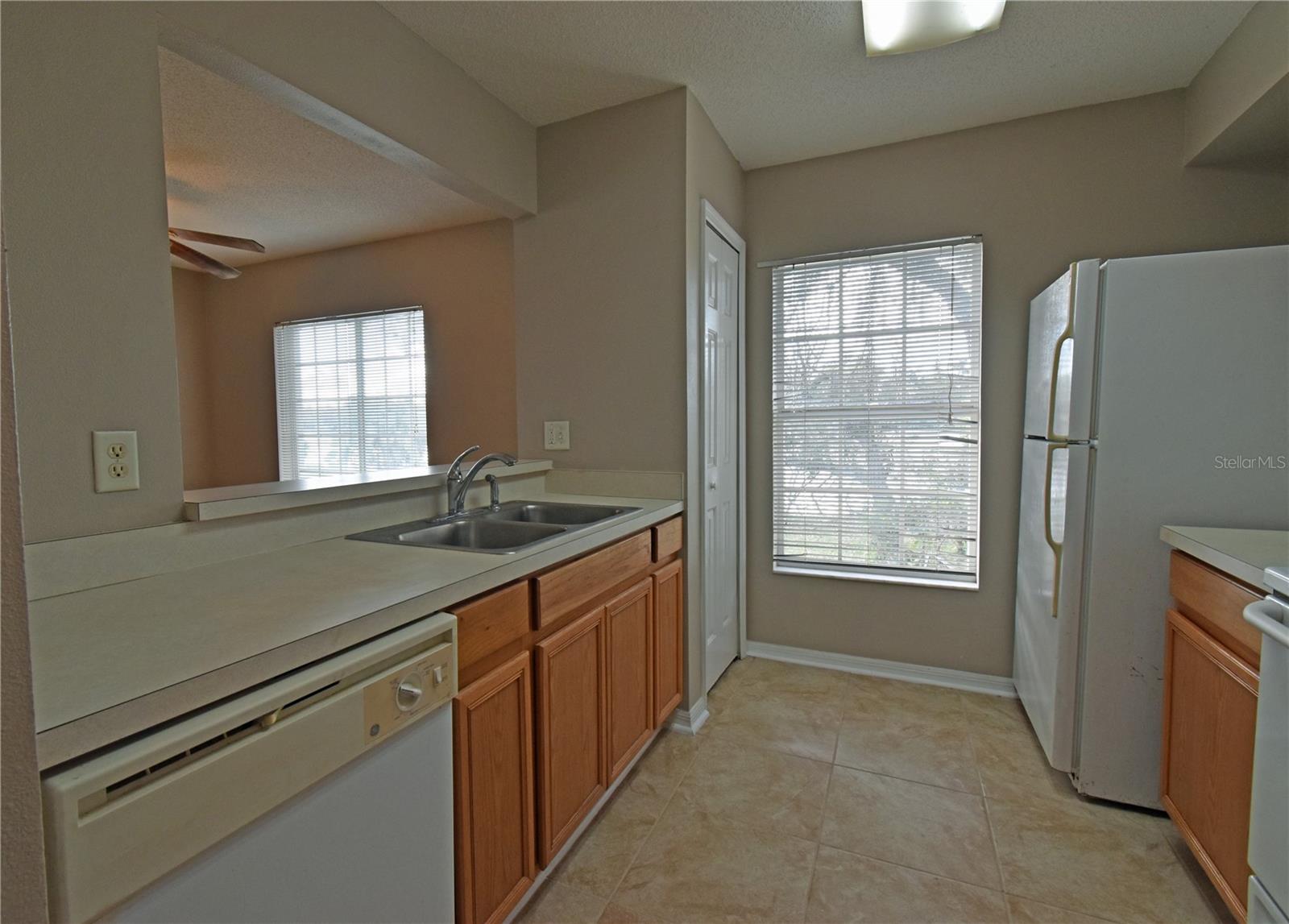 RIVERWALK AT WATERSIDE ISLAND - Residential