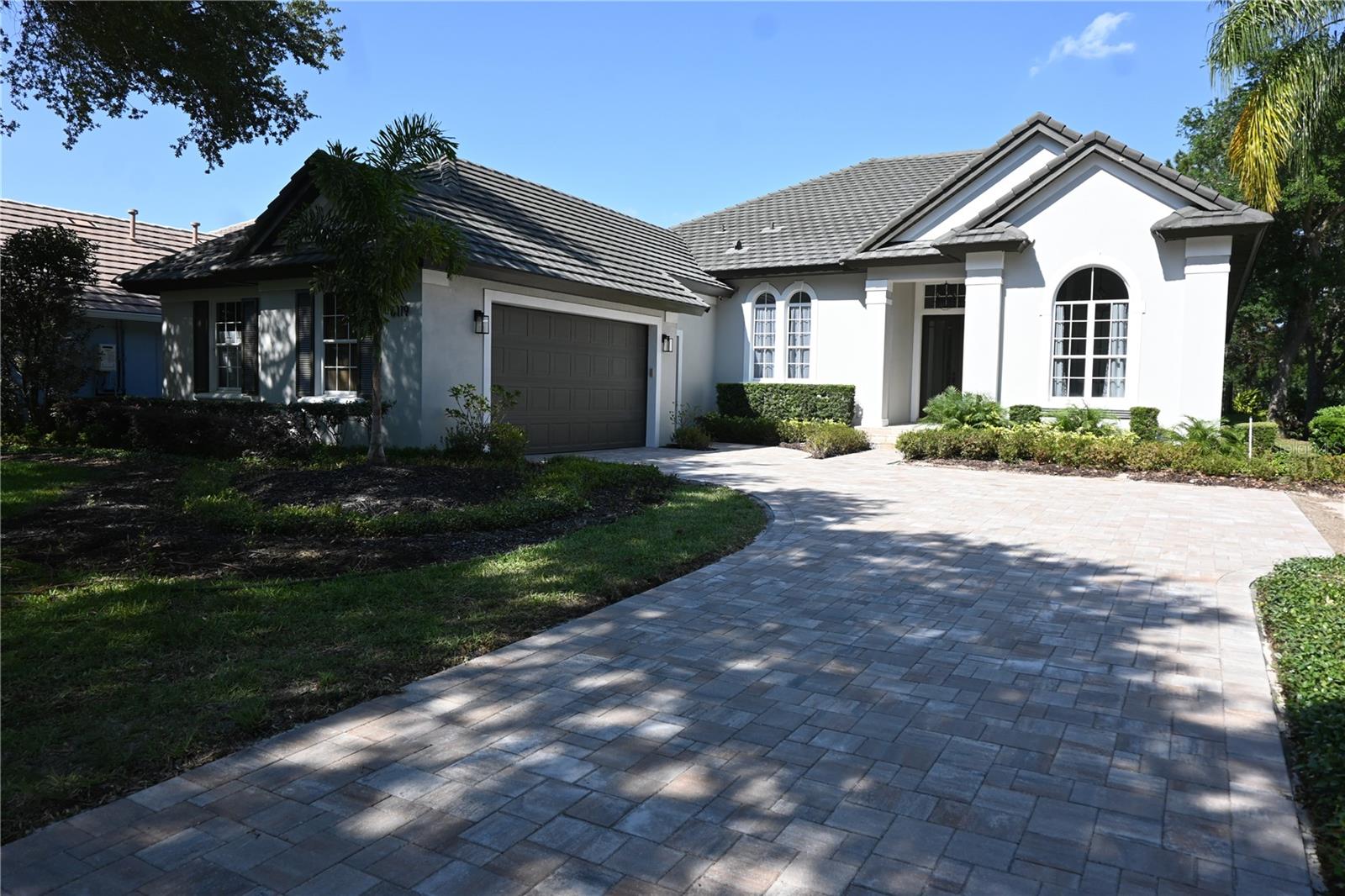6119 FOXFIELD COURT