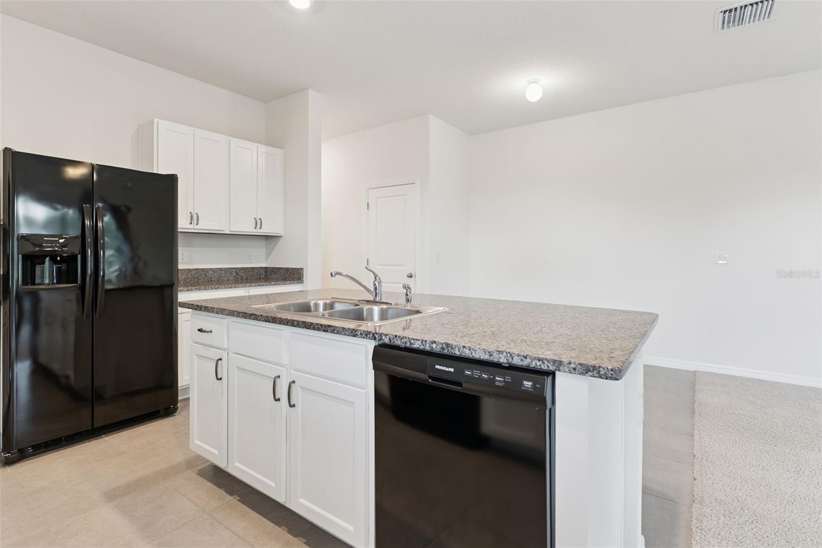 EAGLE PALM PHASE 3 - Residential