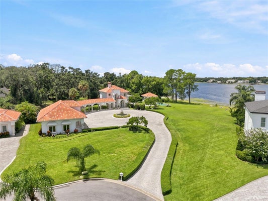 11104 WINTHROP WAY, TAMPA, FL 33612 - Image 09cc17ded62788bc9fa2f8a3df458d30/3686747393