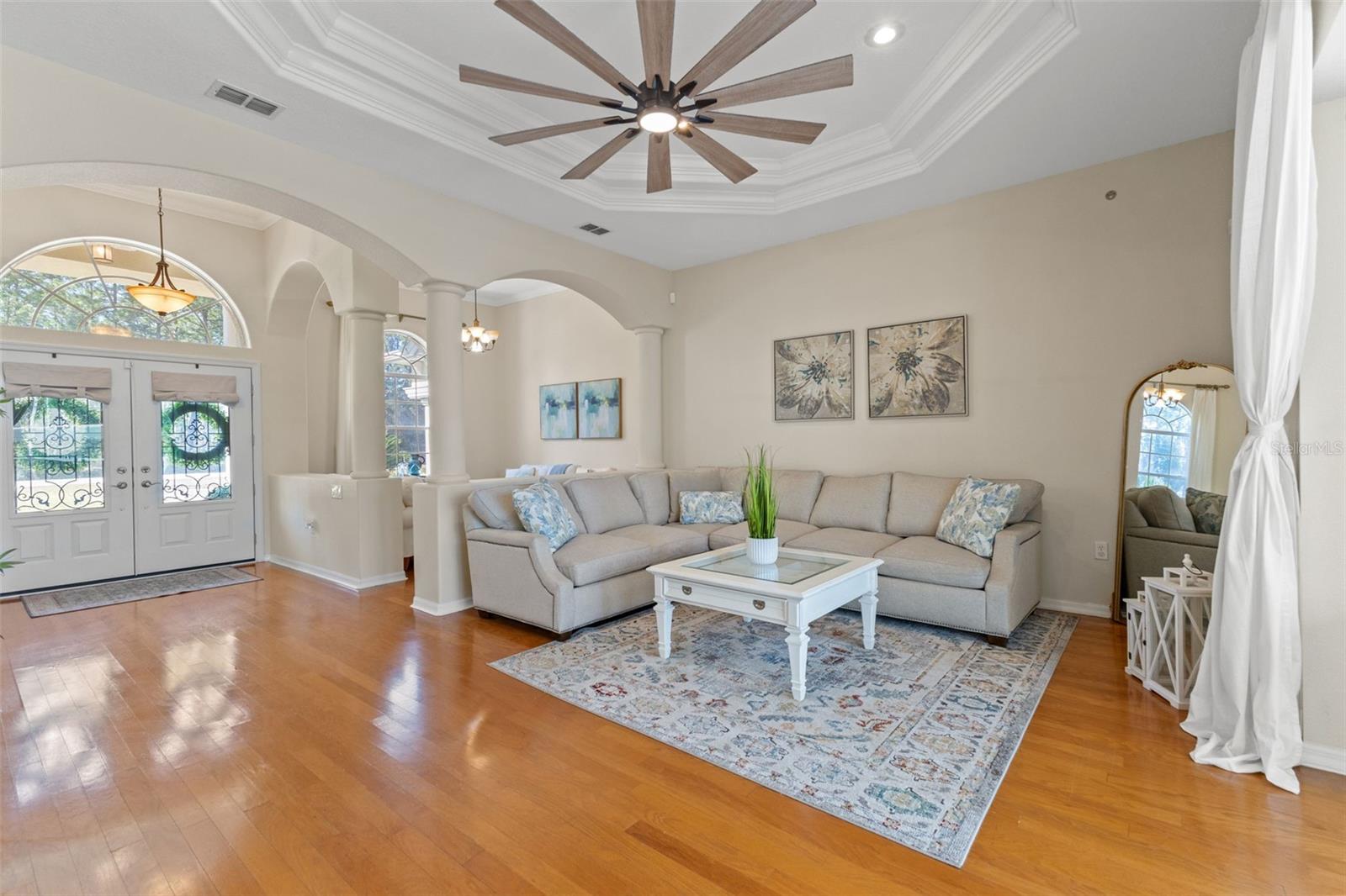 SPRING HILL - Residential