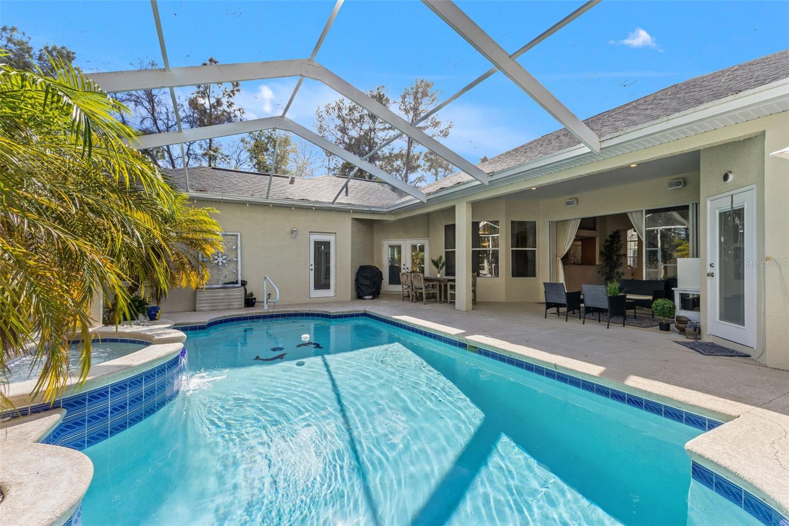 SPRING HILL - Residential