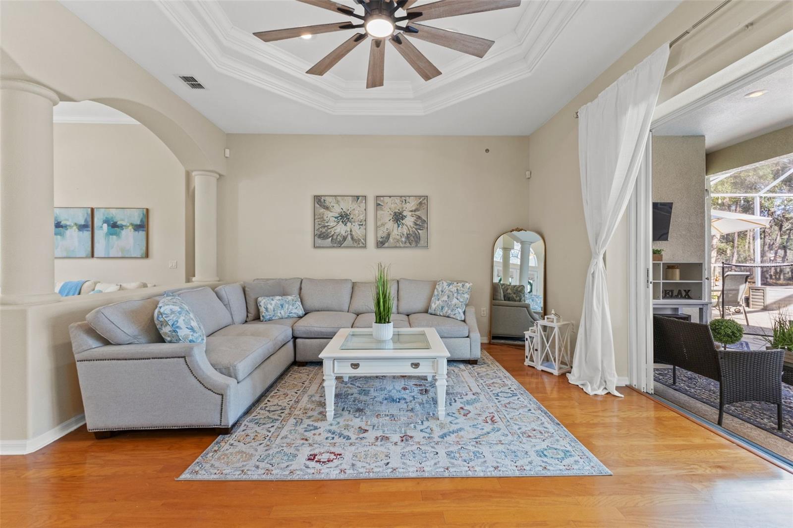 SPRING HILL - Residential