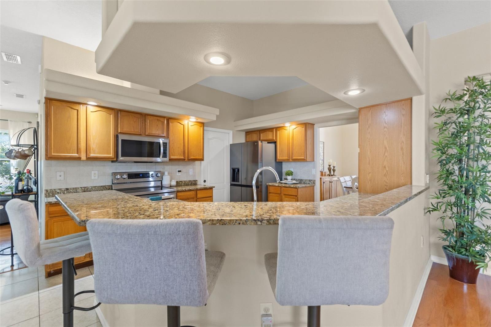 SPRING HILL - Residential