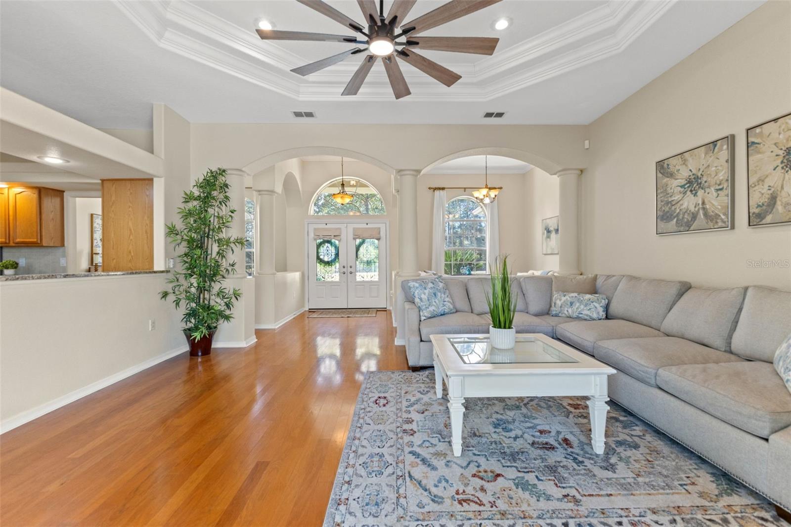 SPRING HILL - Residential