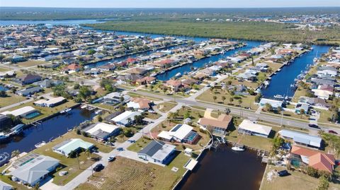 A home in PORT CHARLOTTE