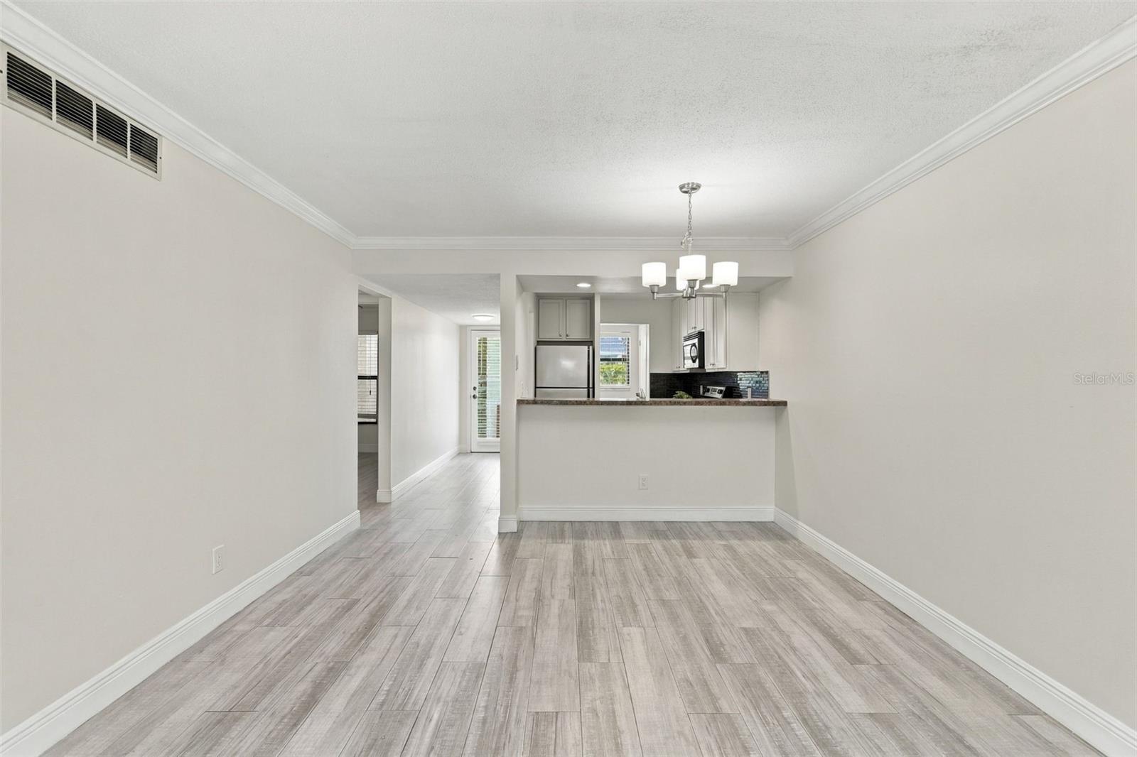 3124 PLAZA TERRACE DRIVE 3124