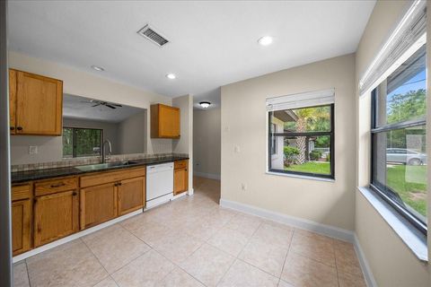 Tiny photo for 5059 SW 196th Avenue, Dunnellon, FL 34431 (MLS # OM726425)