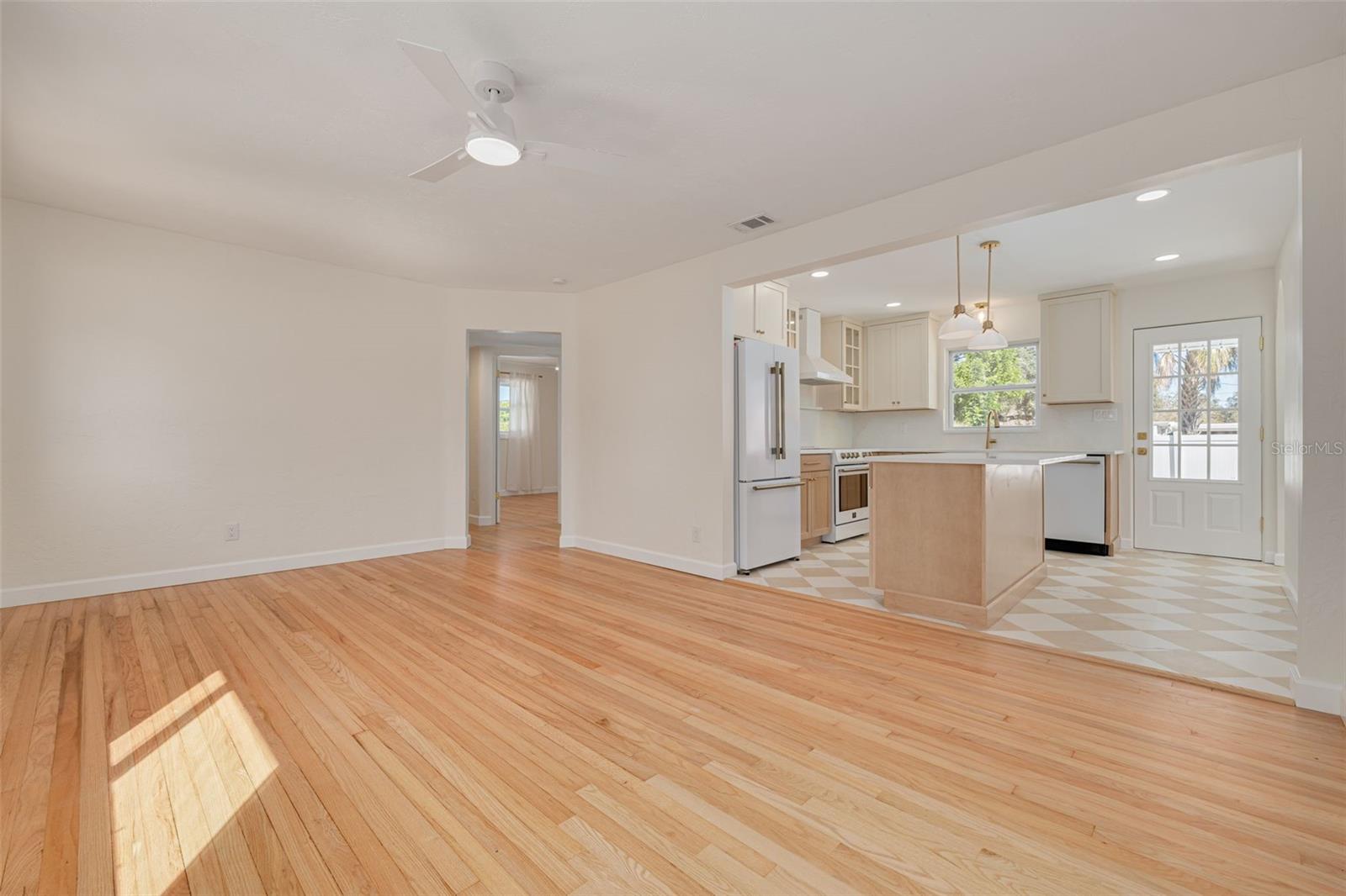 VARIETY VILLAGE REP - Residential