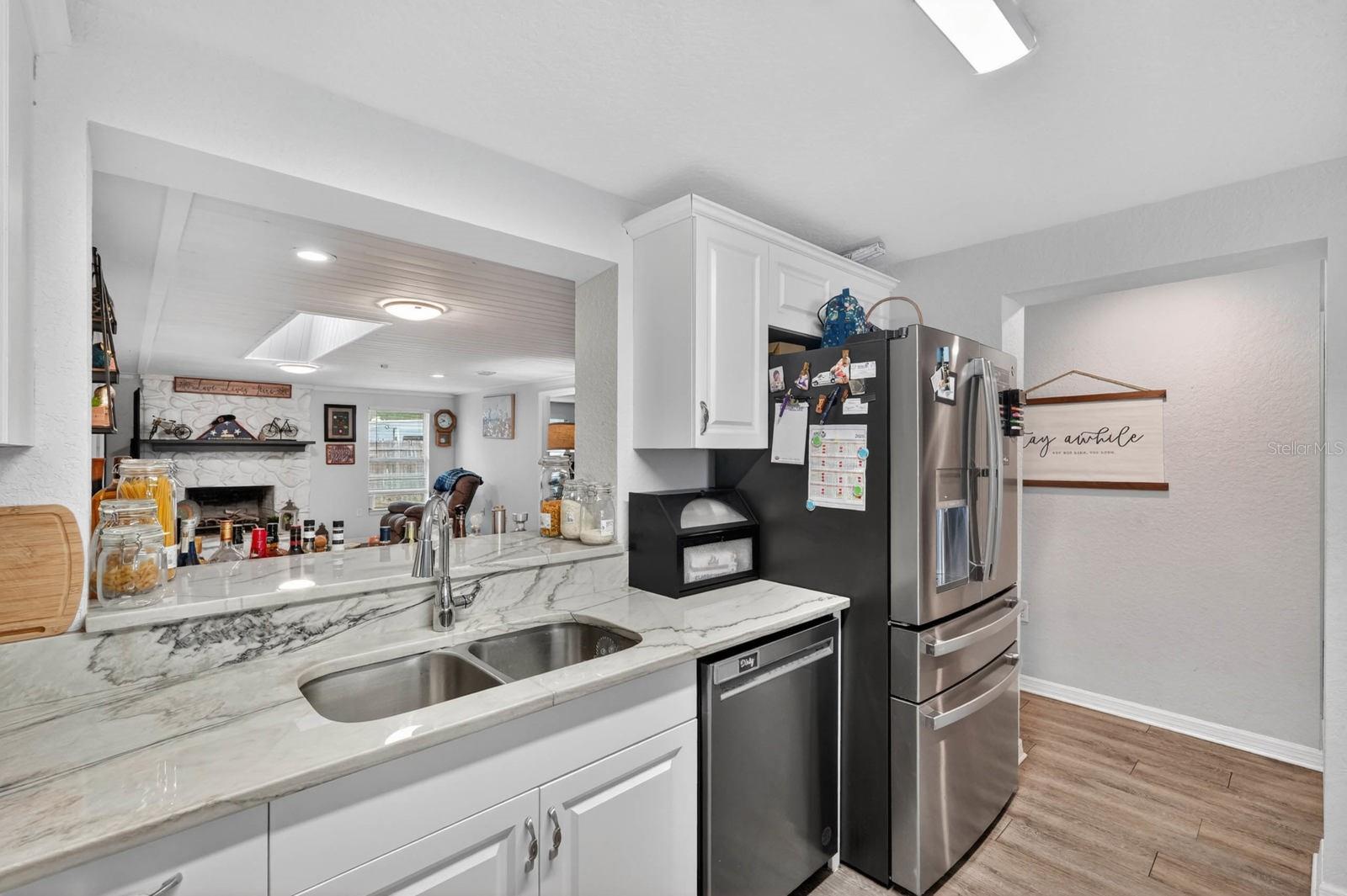EDGEWATER ACRES UNIT 03 RESUB - Residential