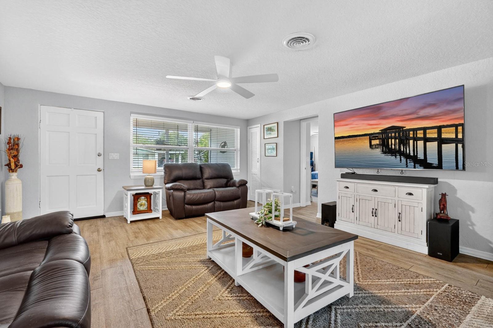 EDGEWATER ACRES UNIT 03 RESUB - Residential