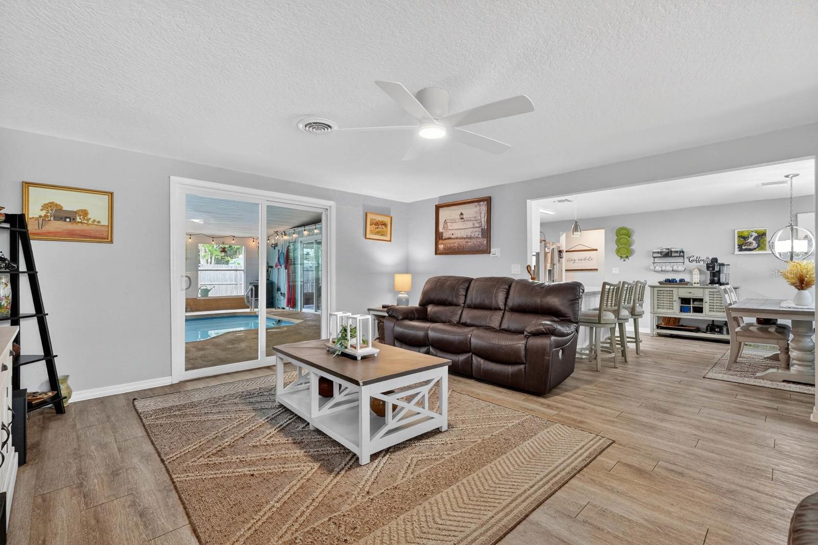 EDGEWATER ACRES UNIT 03 RESUB - Residential
