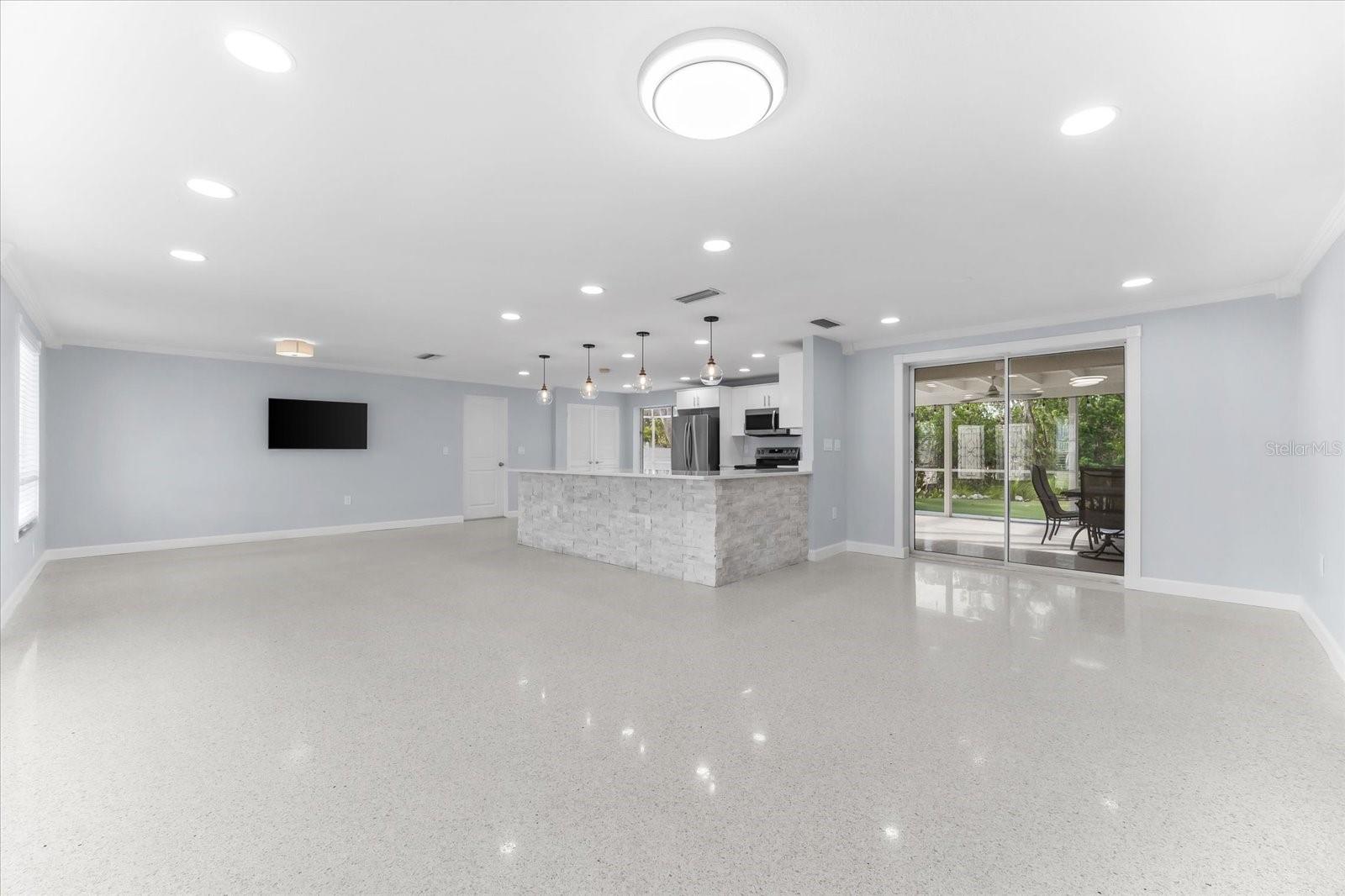 SLEEPY LAGOON PARK - Residential