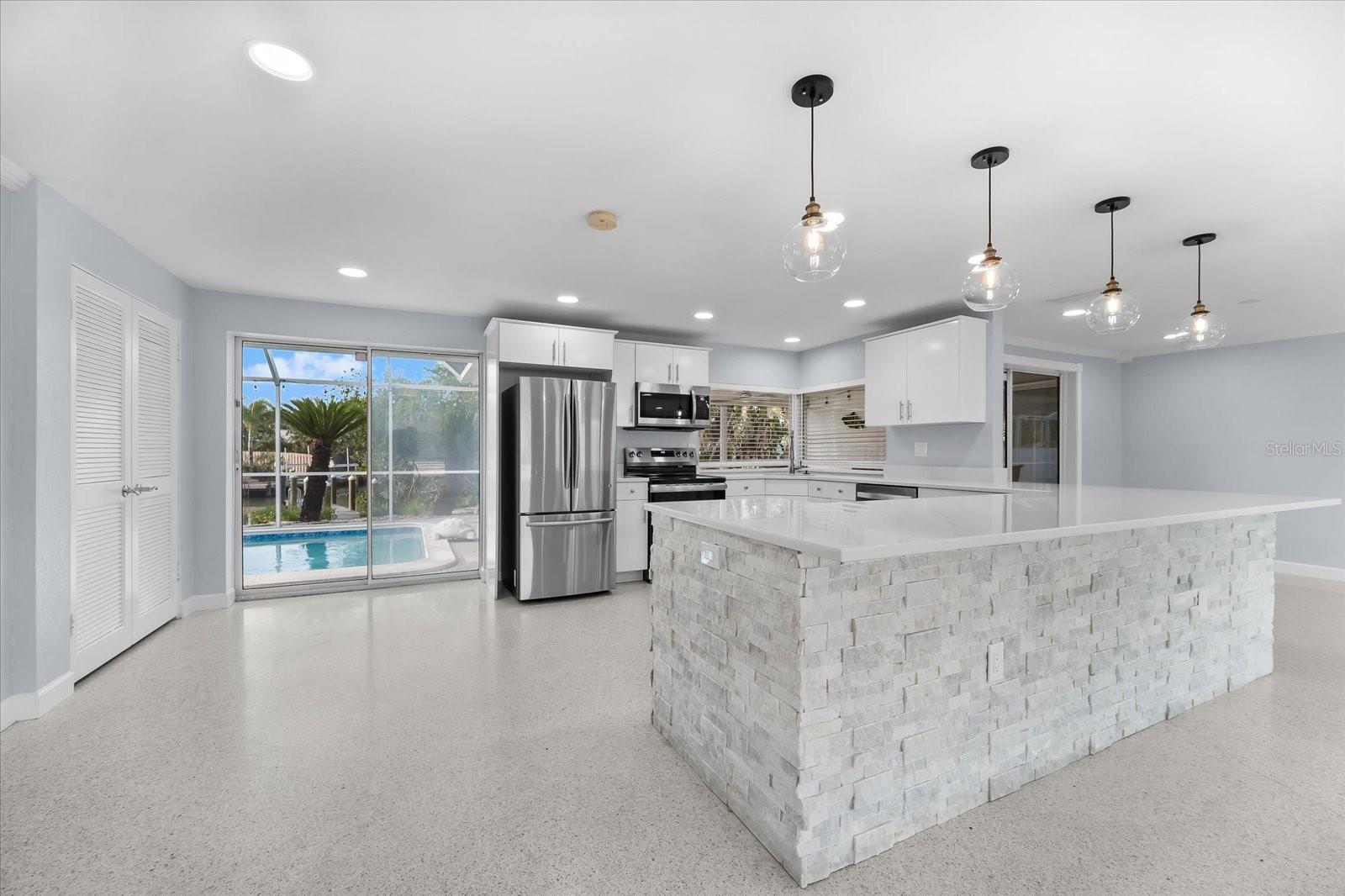 SLEEPY LAGOON PARK - Residential