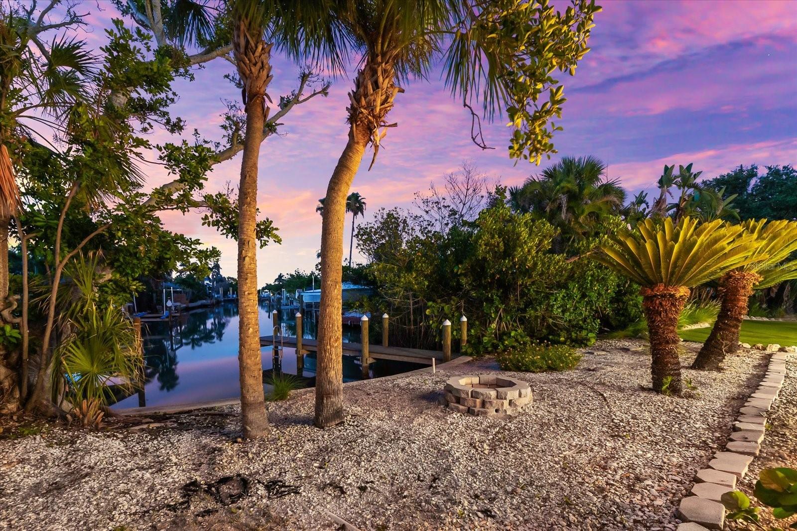 SLEEPY LAGOON PARK - Residential