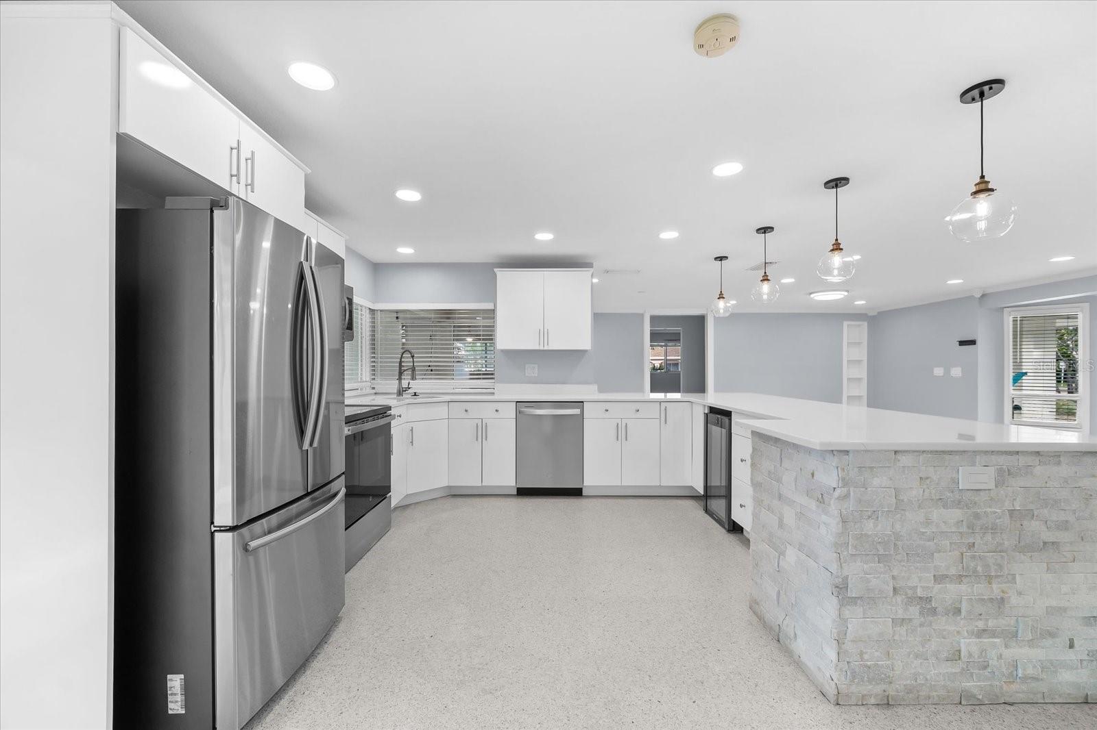 SLEEPY LAGOON PARK - Residential