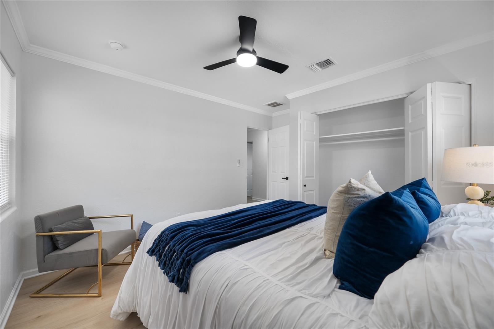 WINSTON PARK - Residential