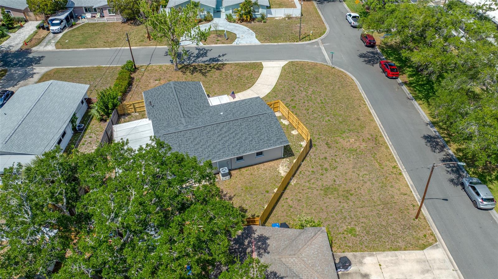 WINSTON PARK - Residential