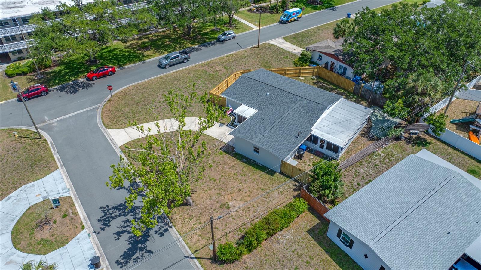 WINSTON PARK - Residential