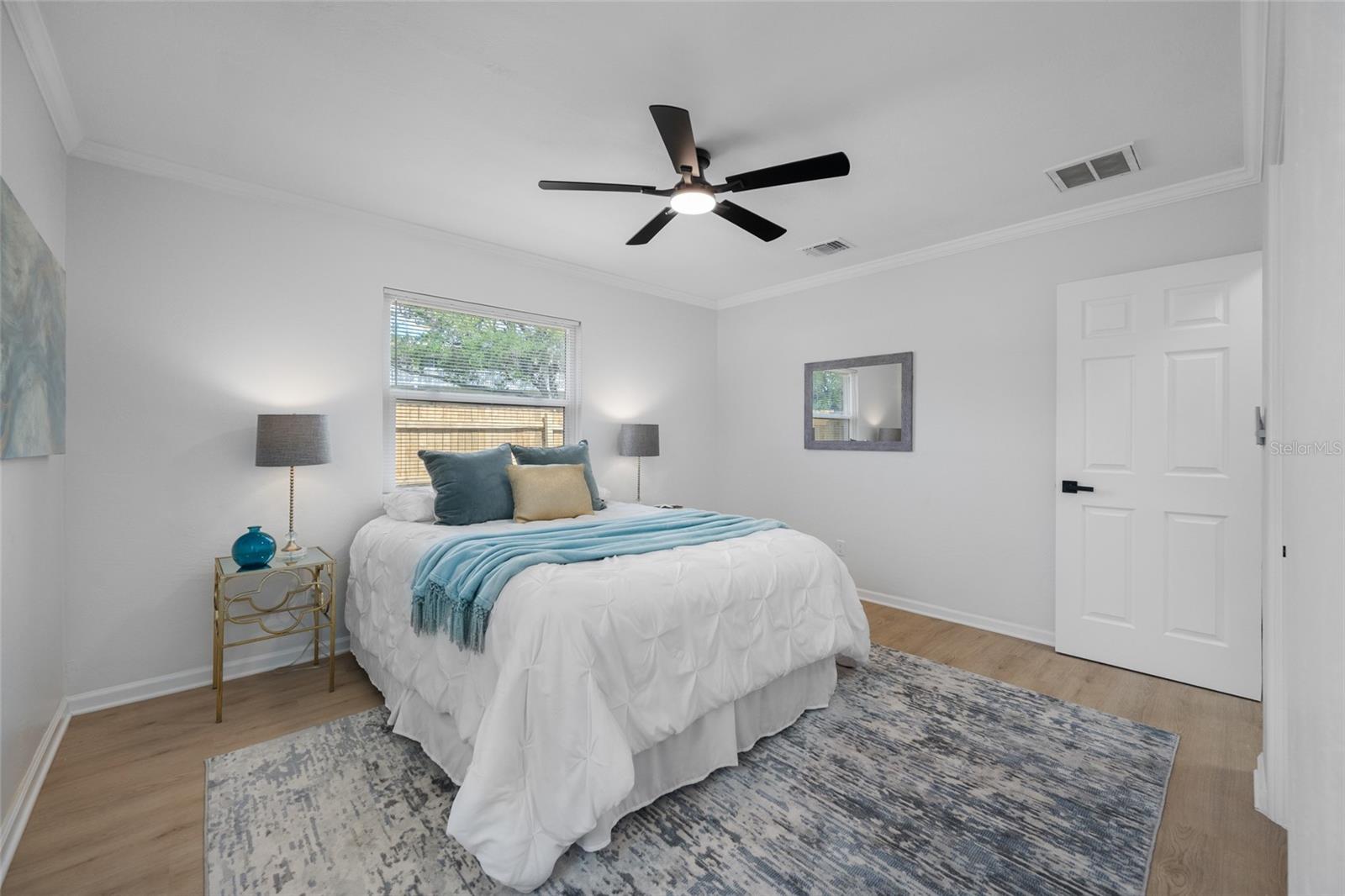 WINSTON PARK - Residential