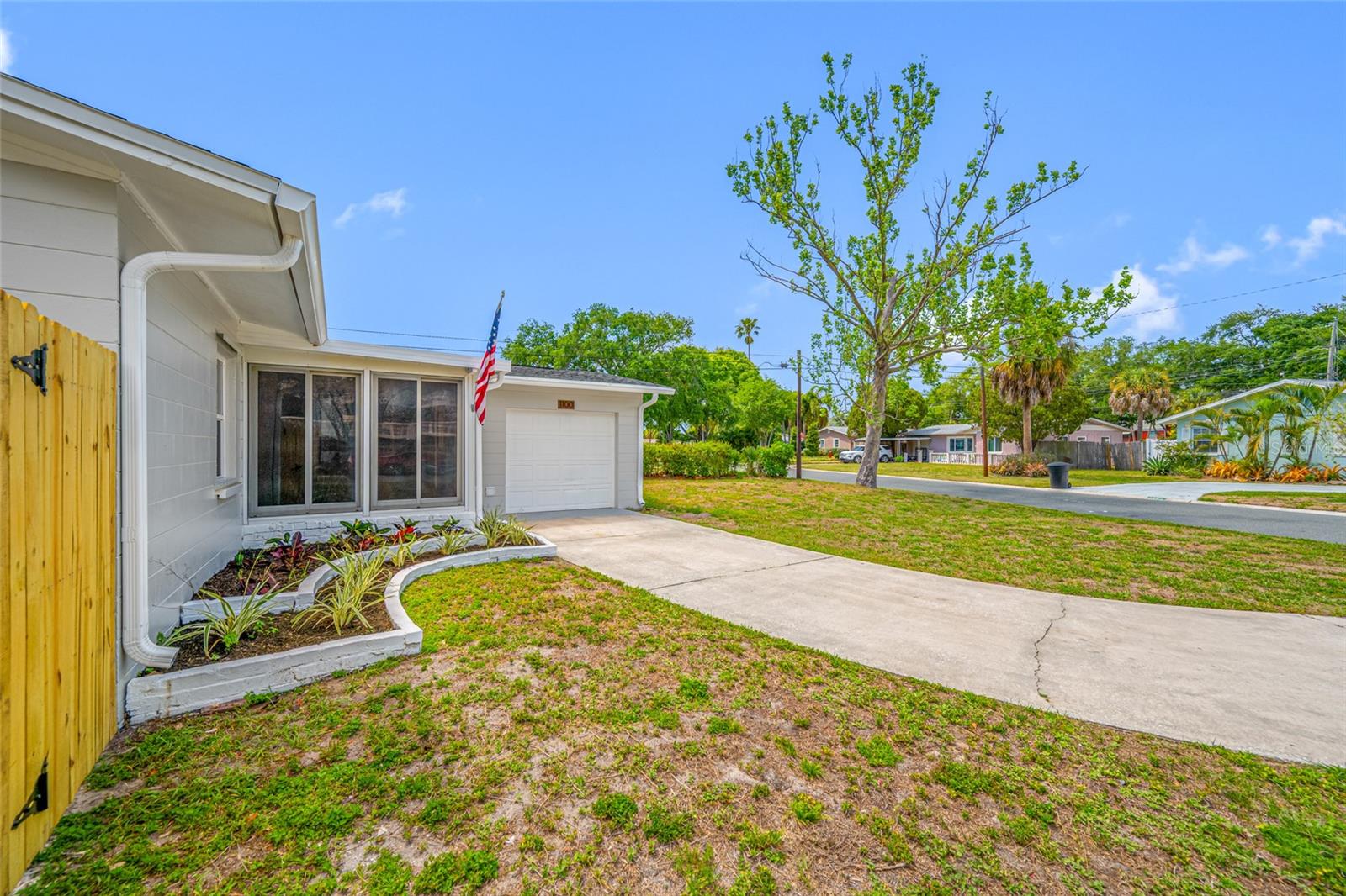 WINSTON PARK - Residential