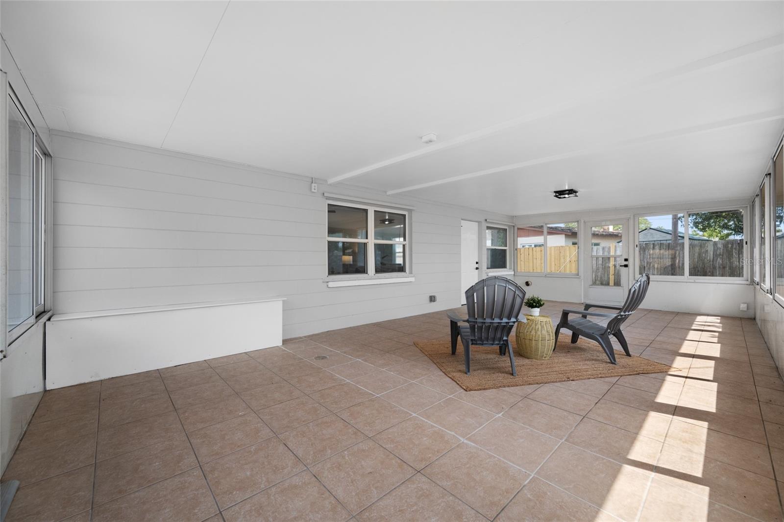 WINSTON PARK - Residential