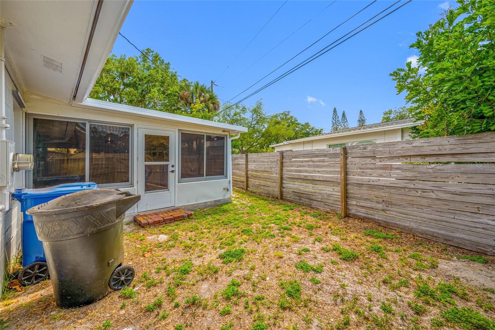 WINSTON PARK - Residential