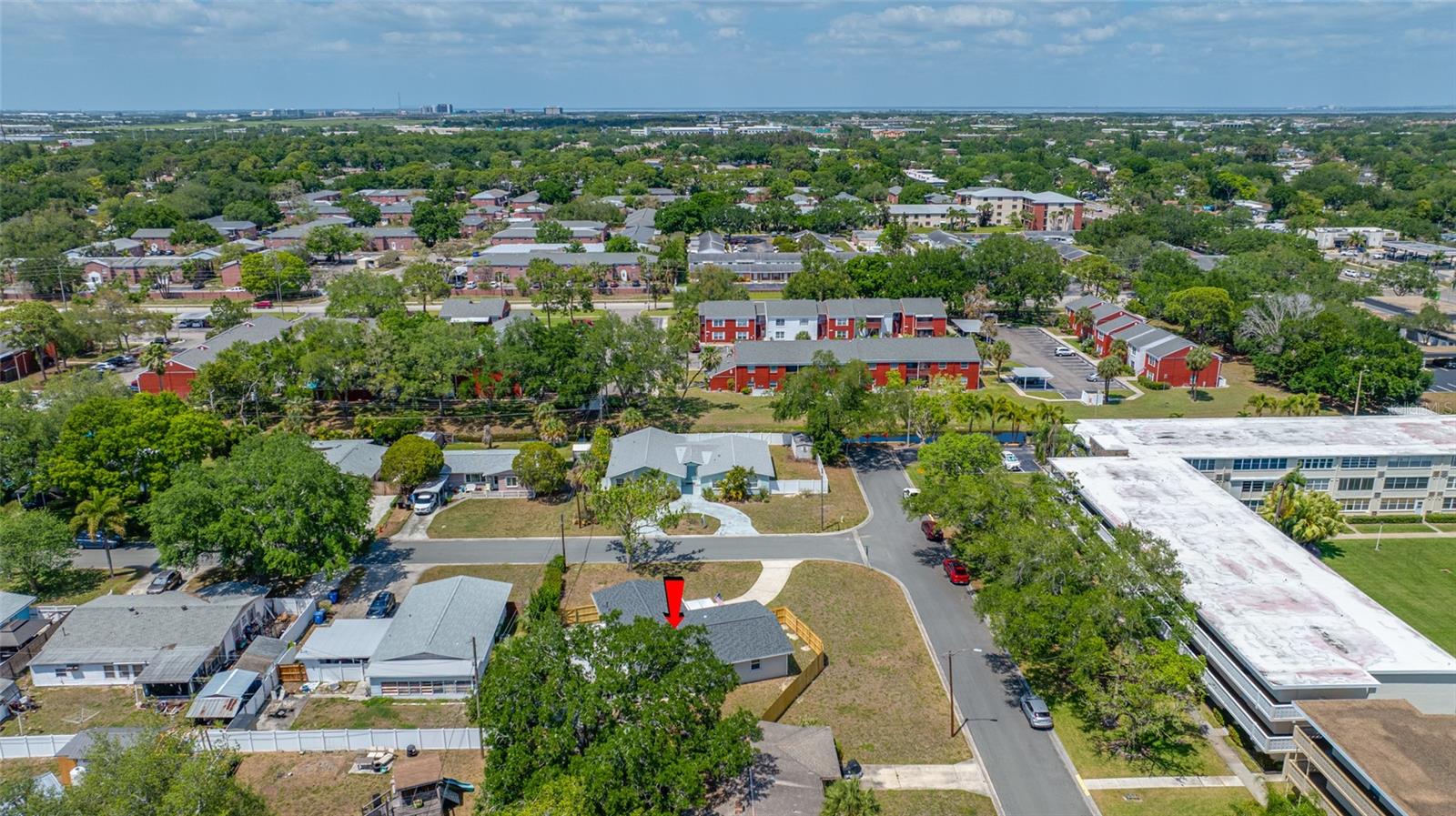 WINSTON PARK - Residential