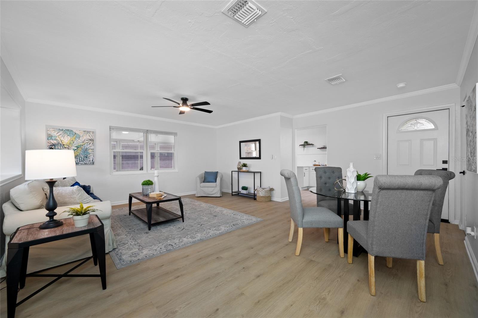 WINSTON PARK - Residential