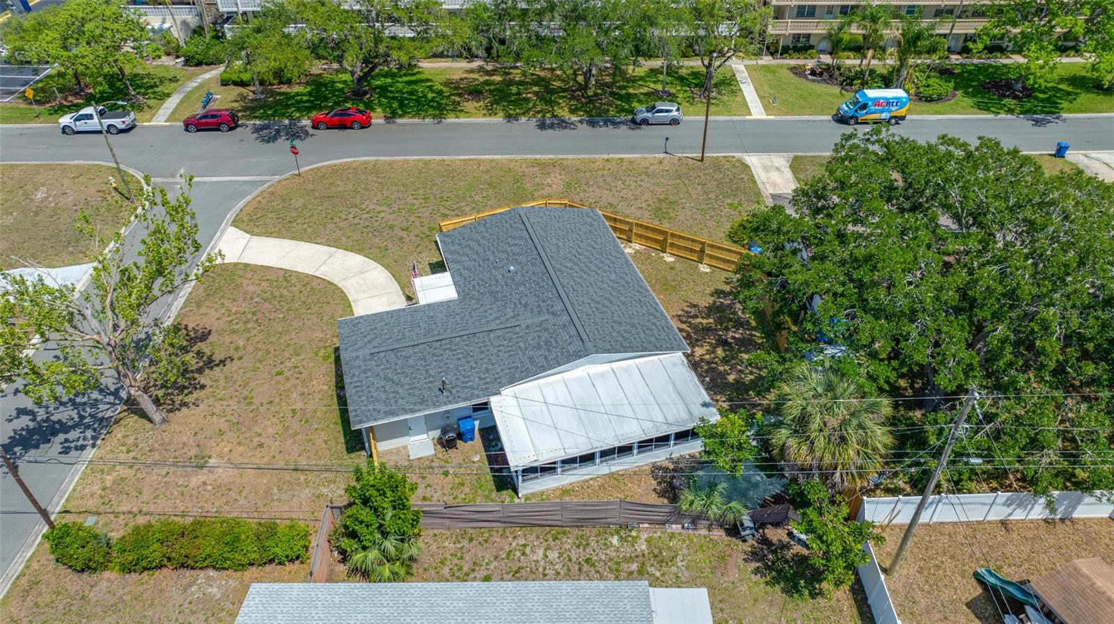 WINSTON PARK - Residential