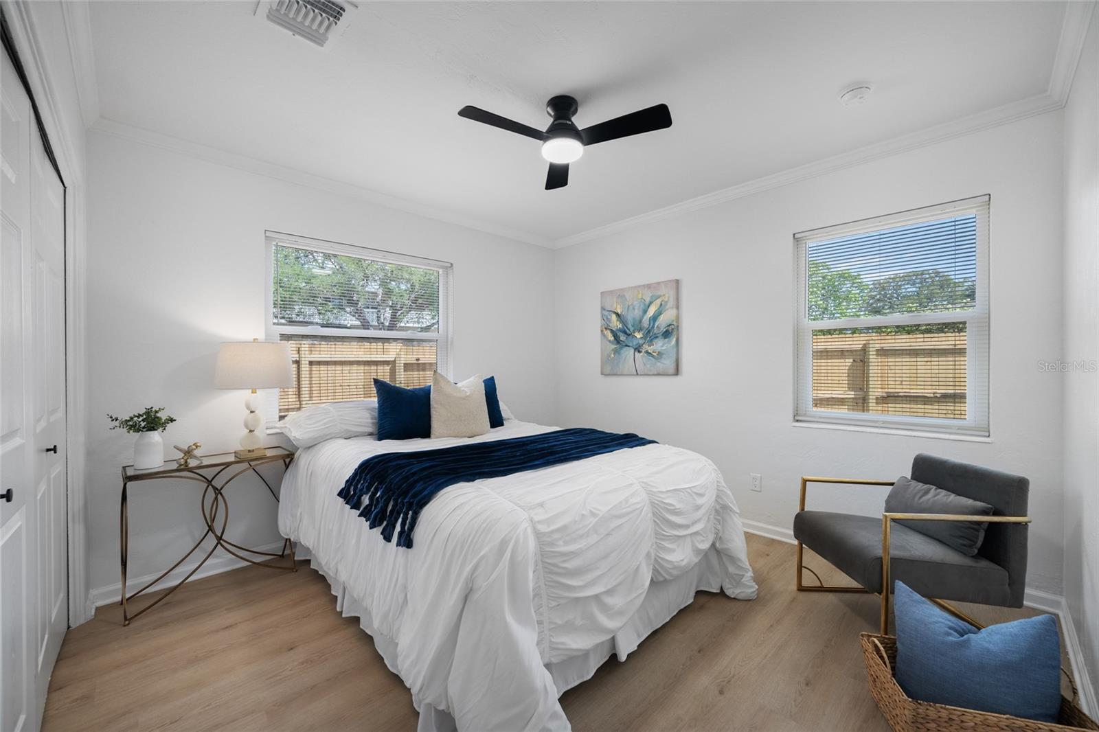 WINSTON PARK - Residential