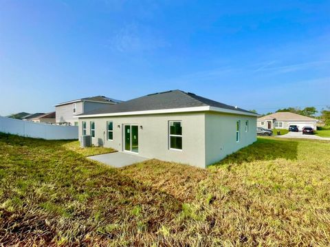 A home in POINCIANA