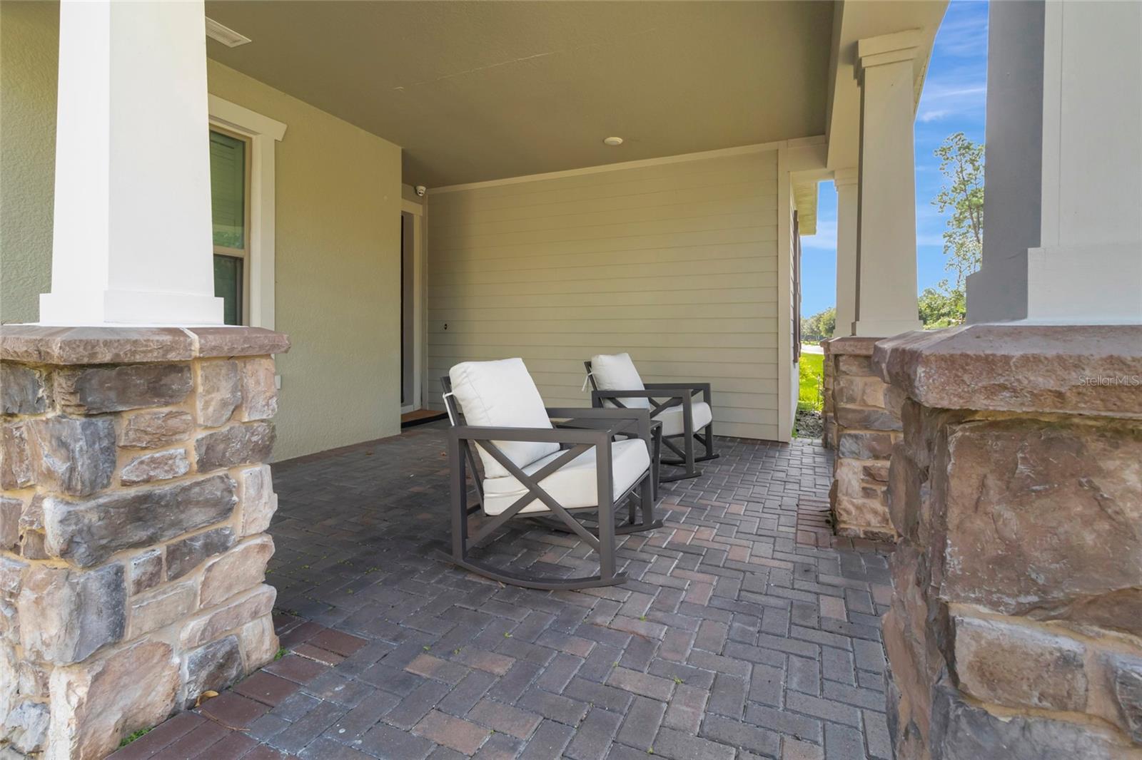 8524 VIVARO ISLE WAY