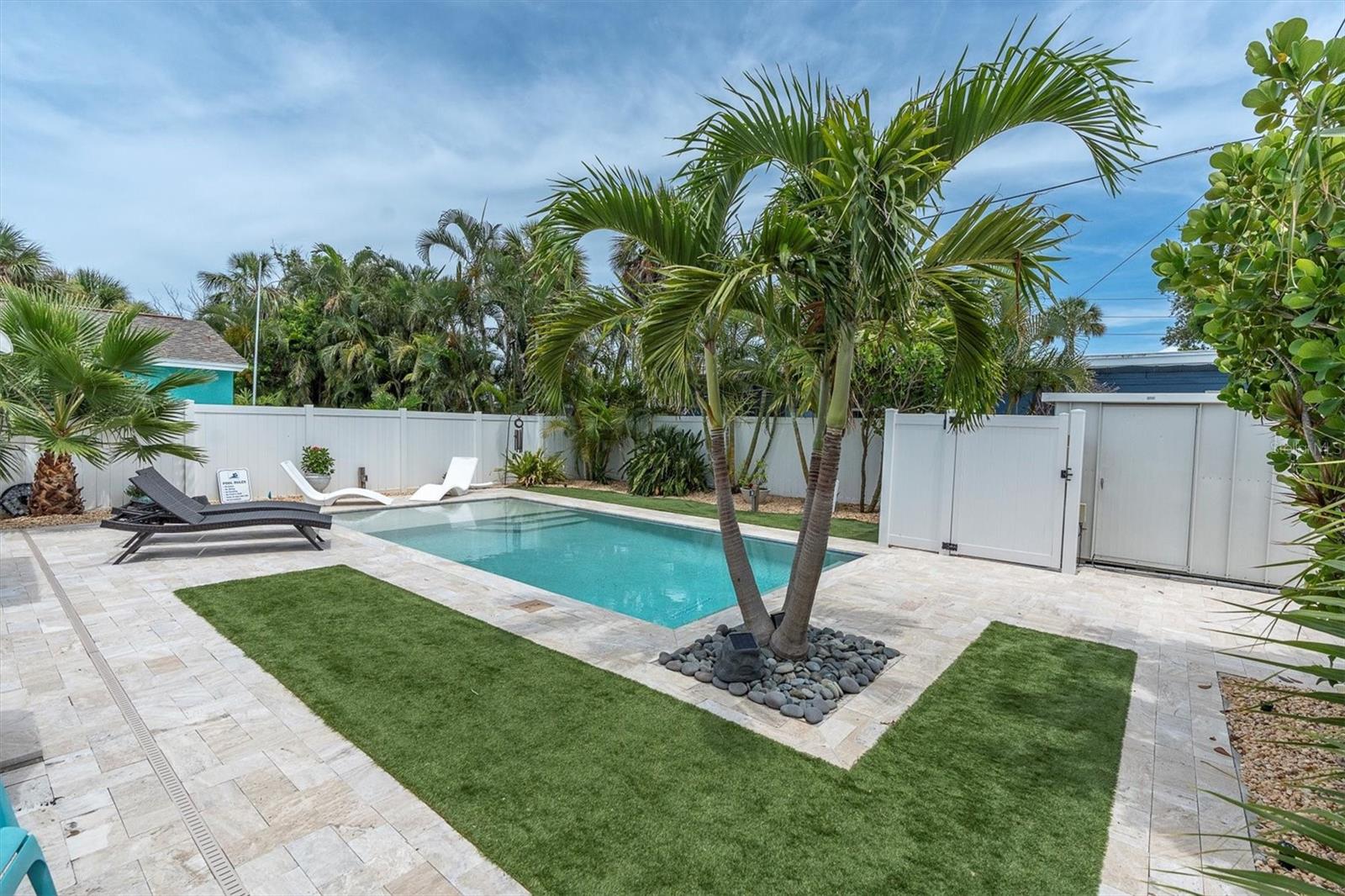 ST PETERSBURG BEACH REP - Residential Lease
