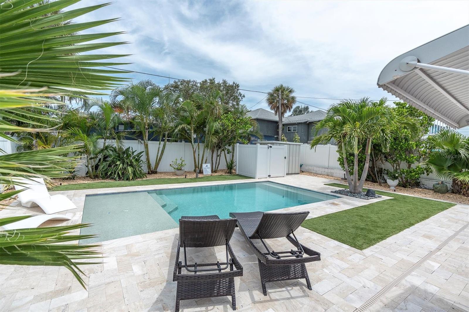 ST PETERSBURG BEACH REP - Residential Lease