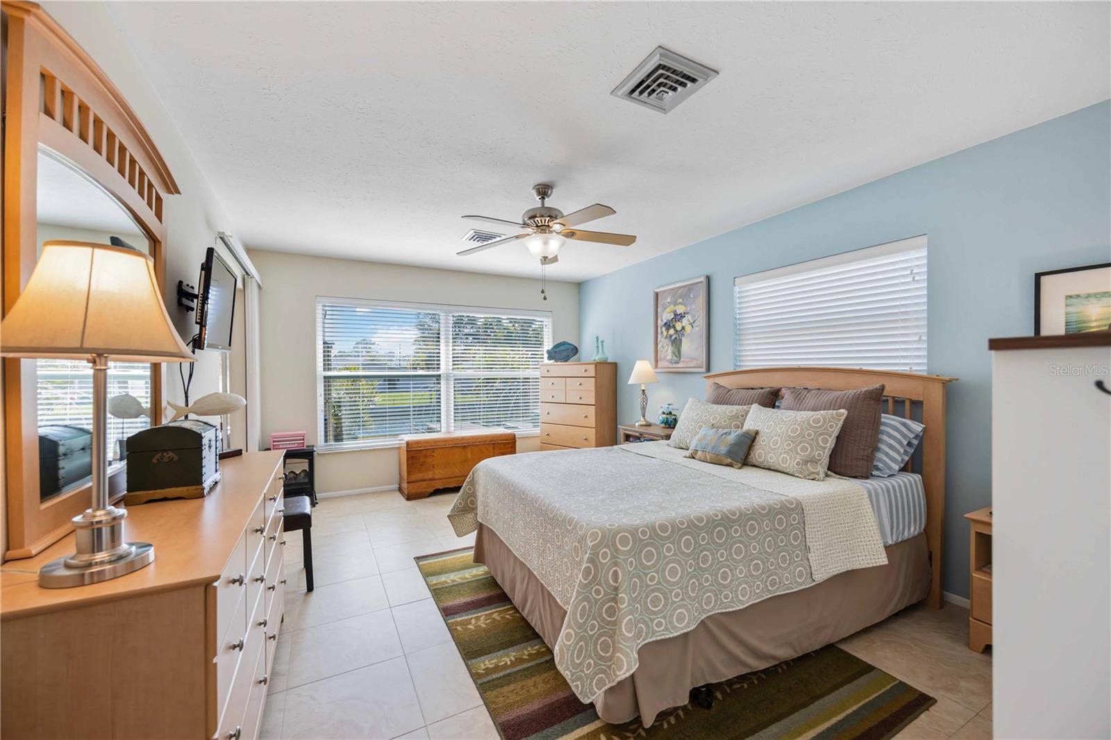 OVERBROOK GARDENS UNIT 2 - Residential