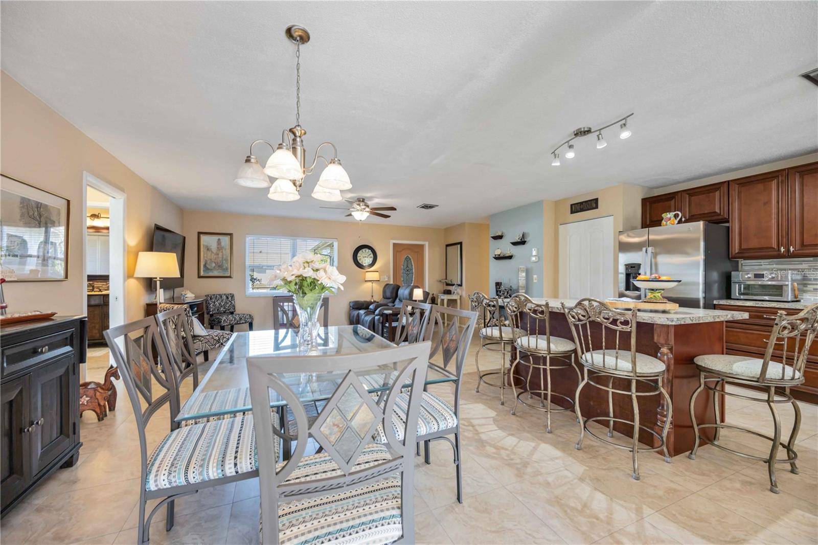 OVERBROOK GARDENS UNIT 2 - Residential