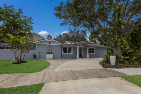 A home in SARASOTA