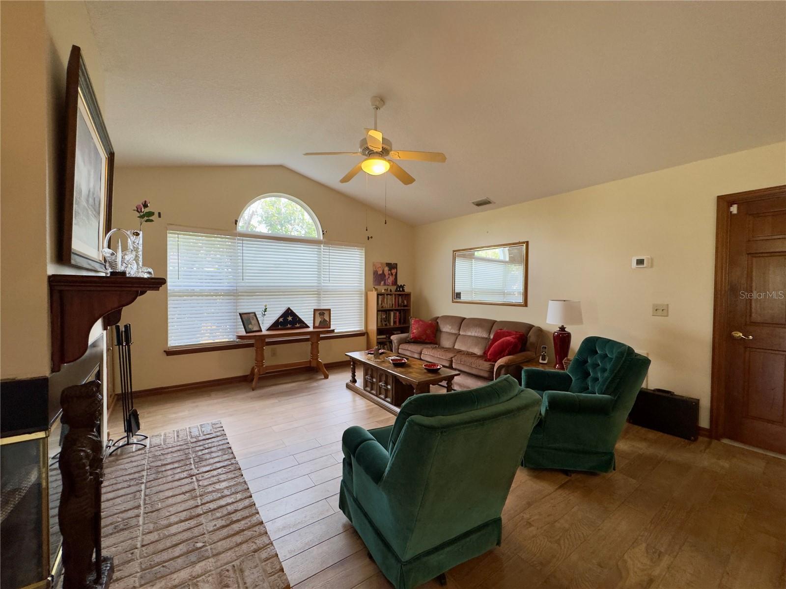 DELTONA LAKES UNIT 40 - Residential