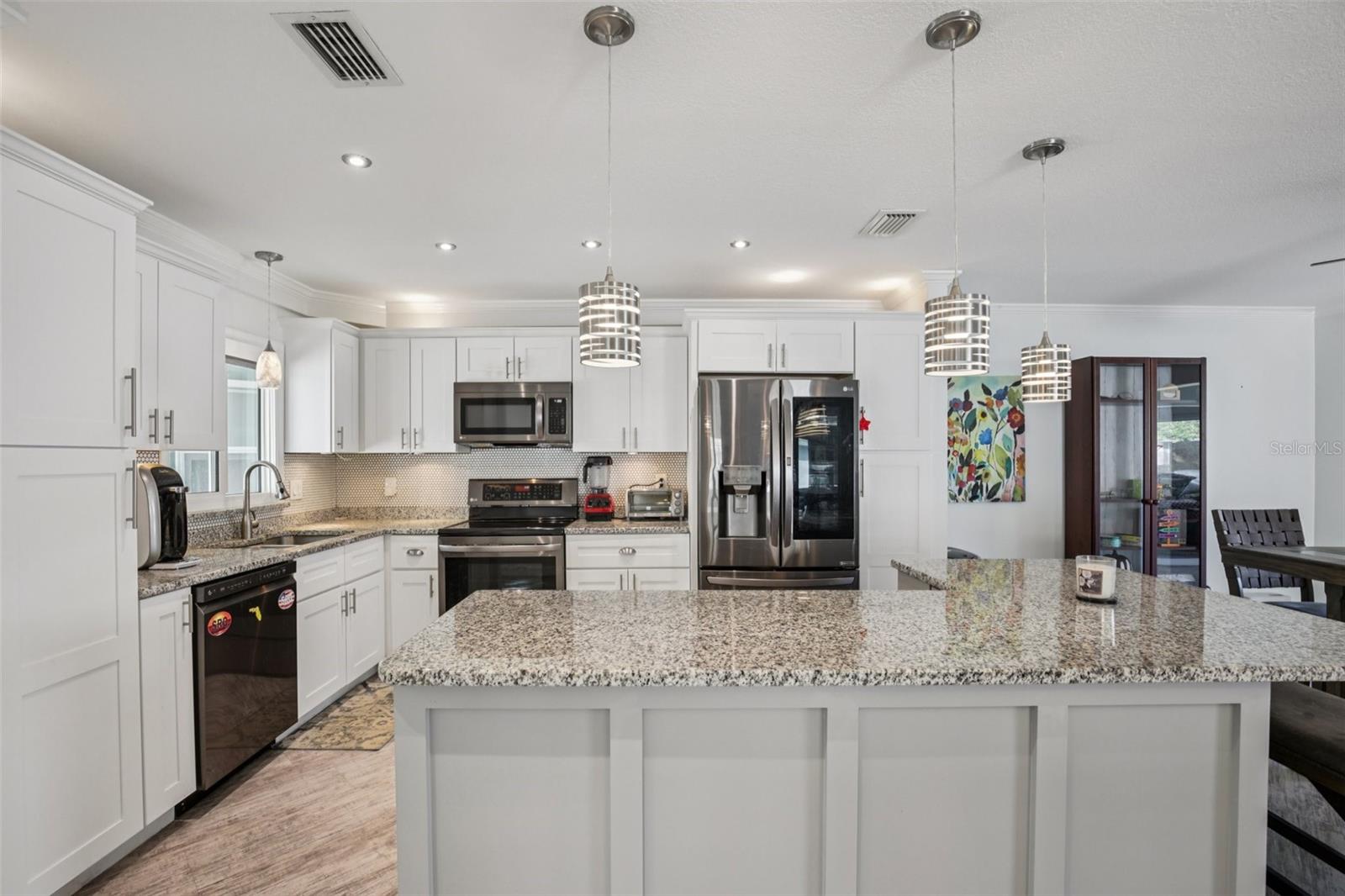 STRATHMORE RIVERSIDE I - Residential