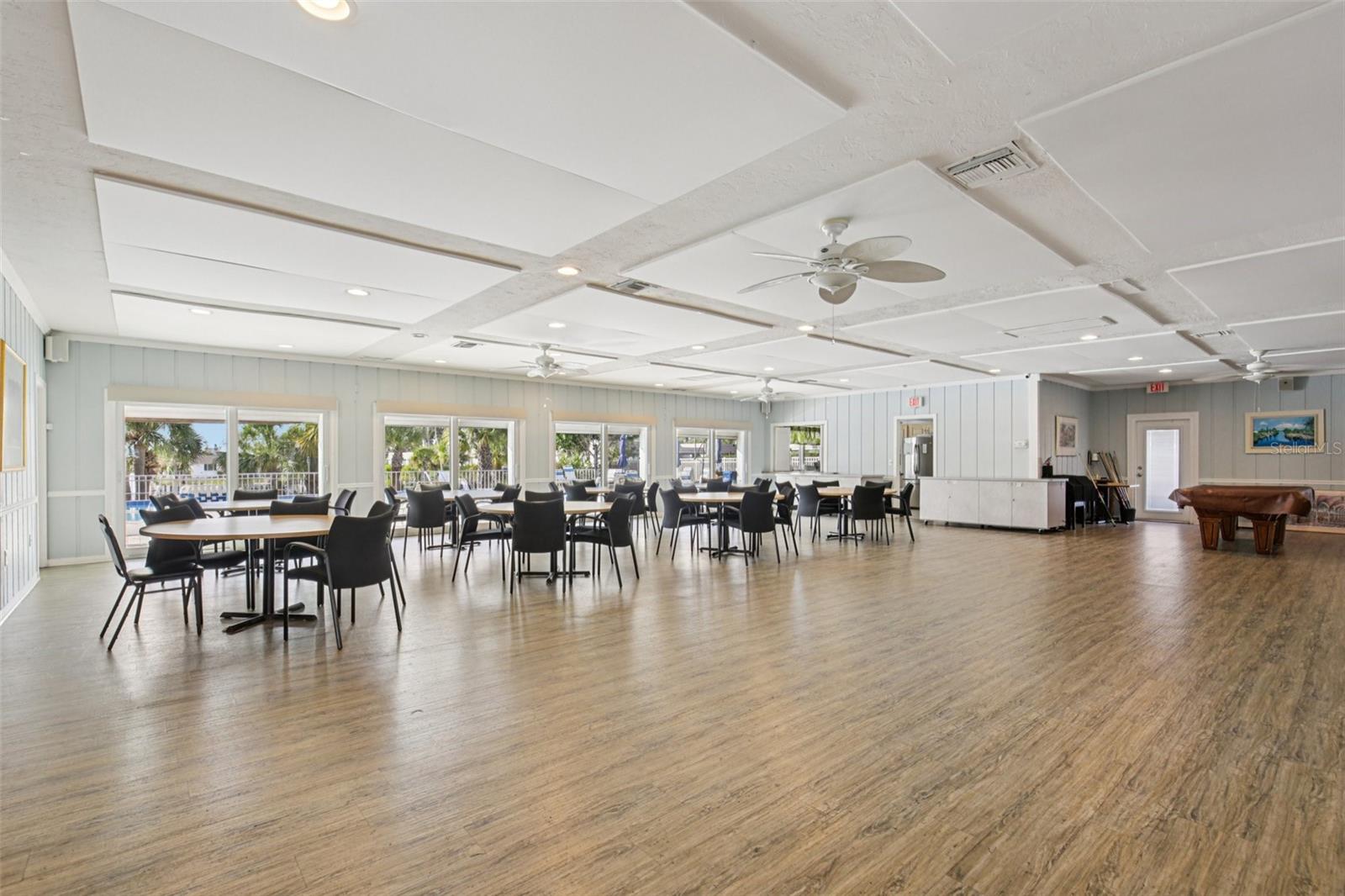 STRATHMORE RIVERSIDE I - Residential