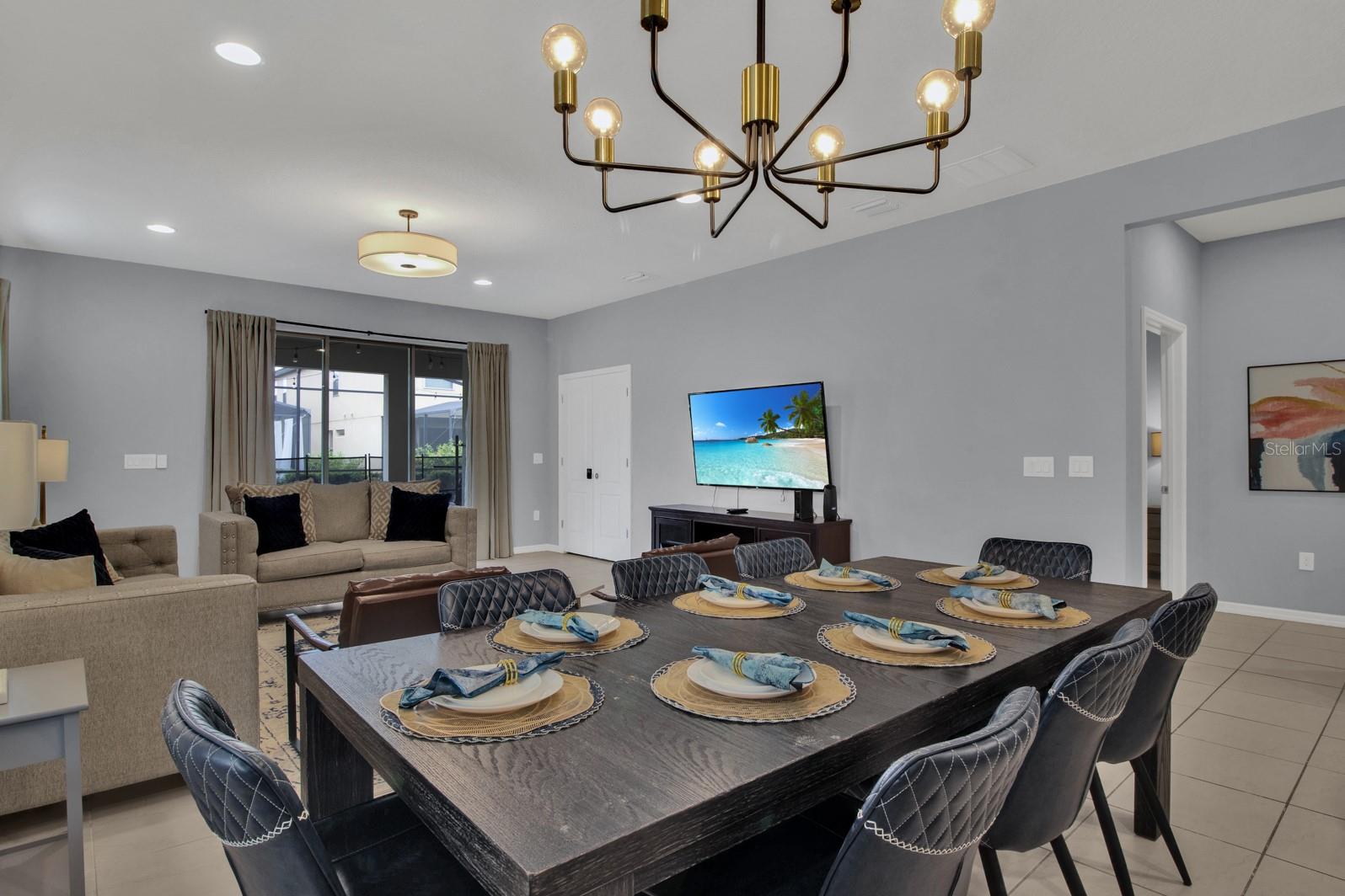 WINDSOR/WESTSIDE-PH 2B - Residential Lease