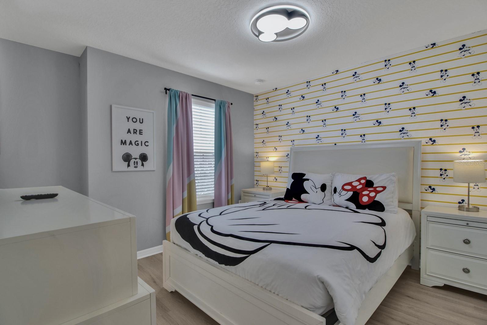 WINDSOR/WESTSIDE-PH 2B - Residential Lease