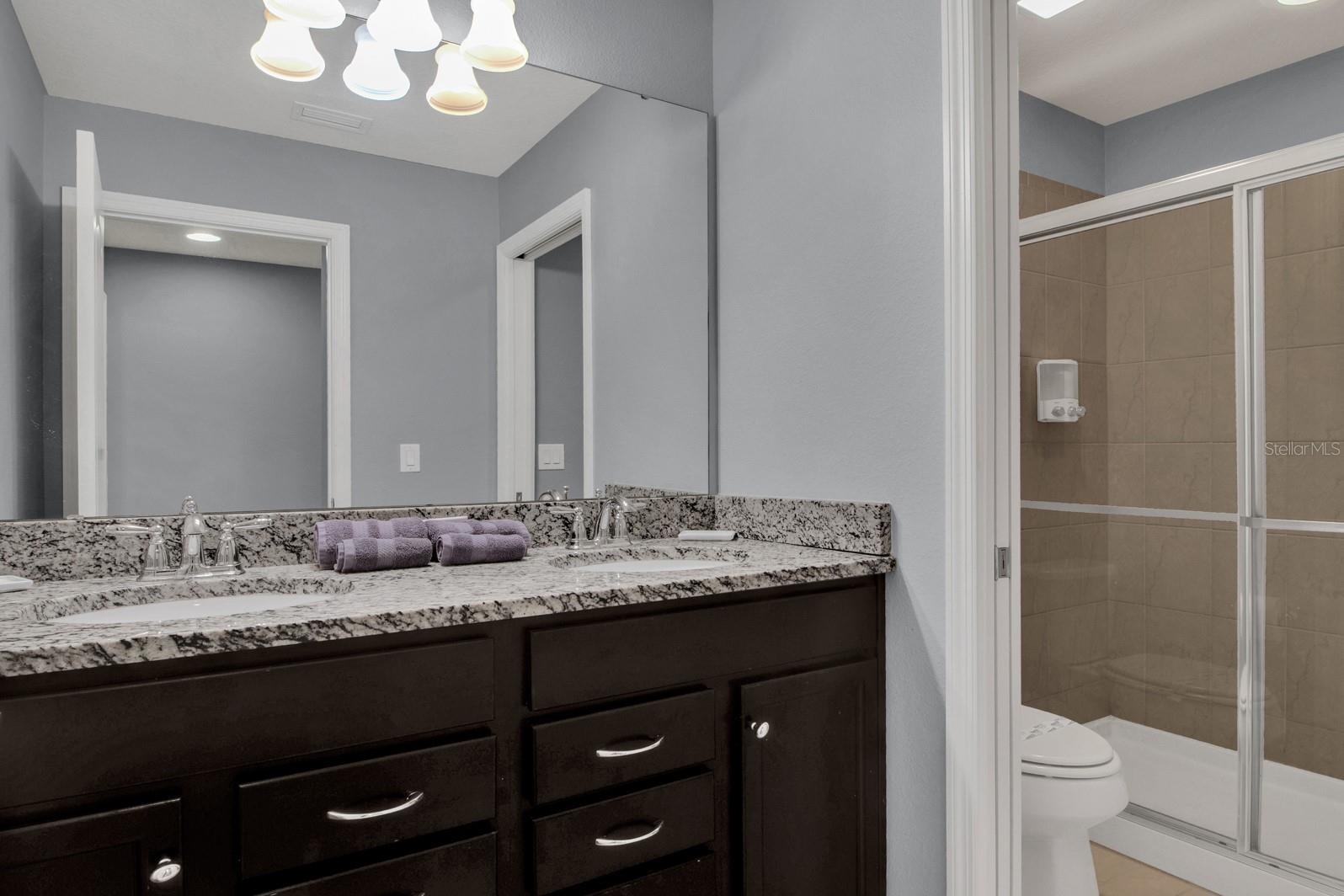 WINDSOR/WESTSIDE-PH 2B - Residential Lease